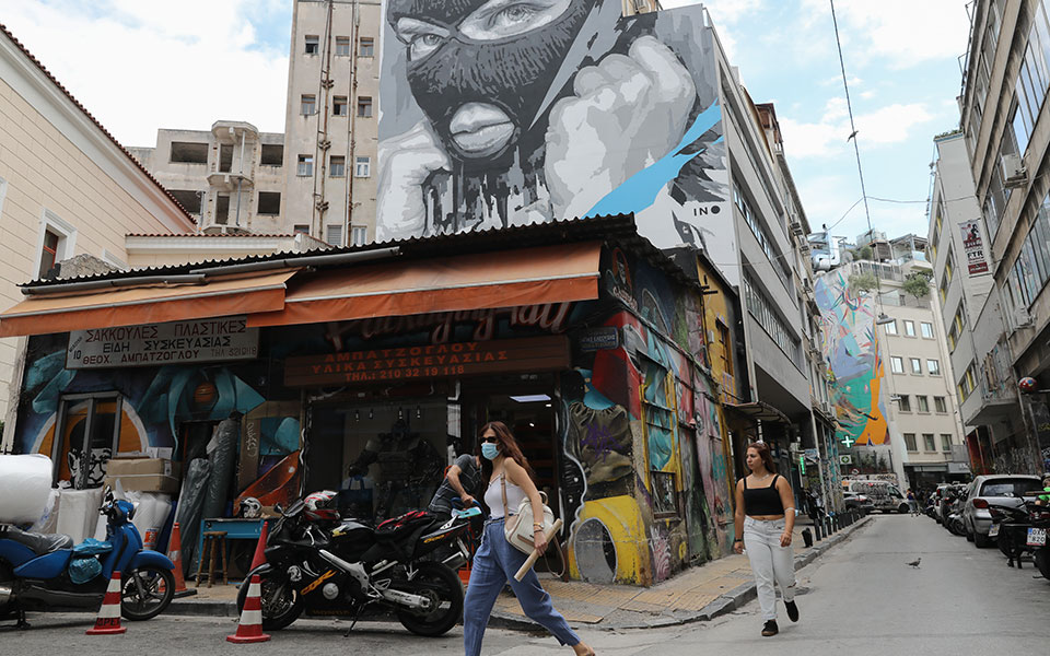 πρόστιμα-3-300-ευρώ-σε-εστιατόρια-για-μη-χρ-561497050