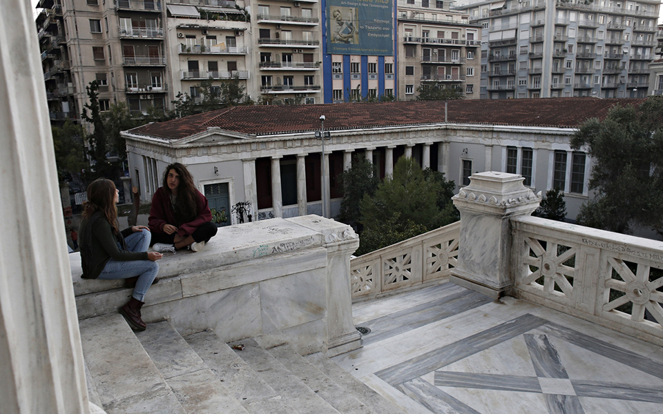 εμβολιασμοί-με-υψηλά-ποσοστά-ανοίγου-561495451