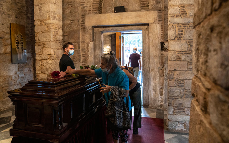 Μίκης Θεοδωράκης: Από τις 10 έως τις 7 σήμερα το λαϊκό προσκύνημα-1