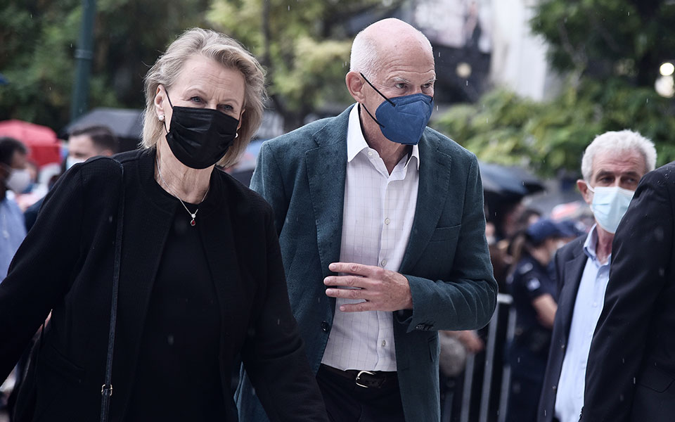 Μίκης Θεοδωράκης: Το τελευταίο αντίο στη Μητρόπολη-5