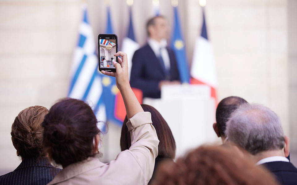 βουλή-ενημέρωση-μητσοτάκη-για-την-συμ-561516052