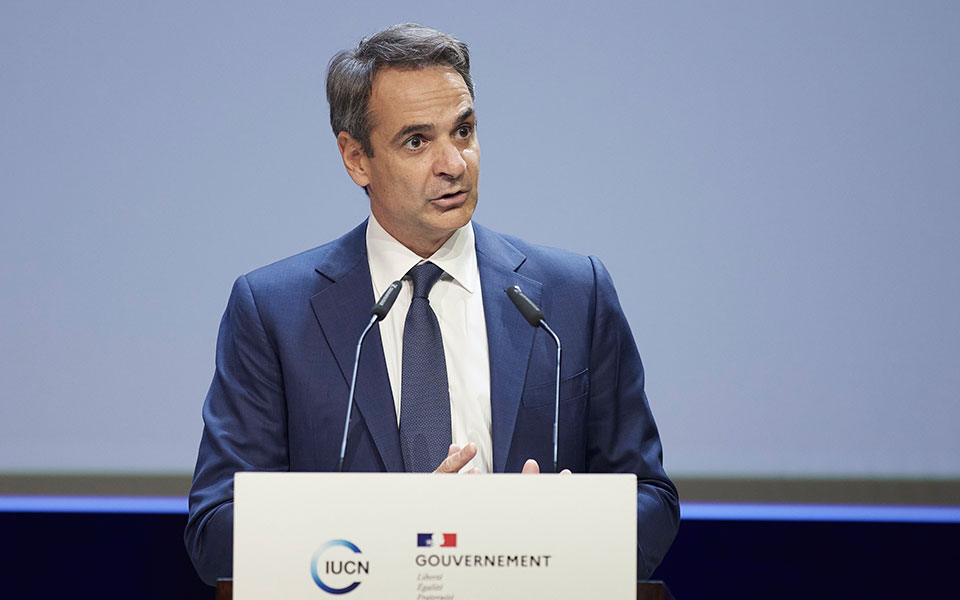 μητσοτάκης-ο-βέμπερ-νοιάζεται-ειλικρ-561491512