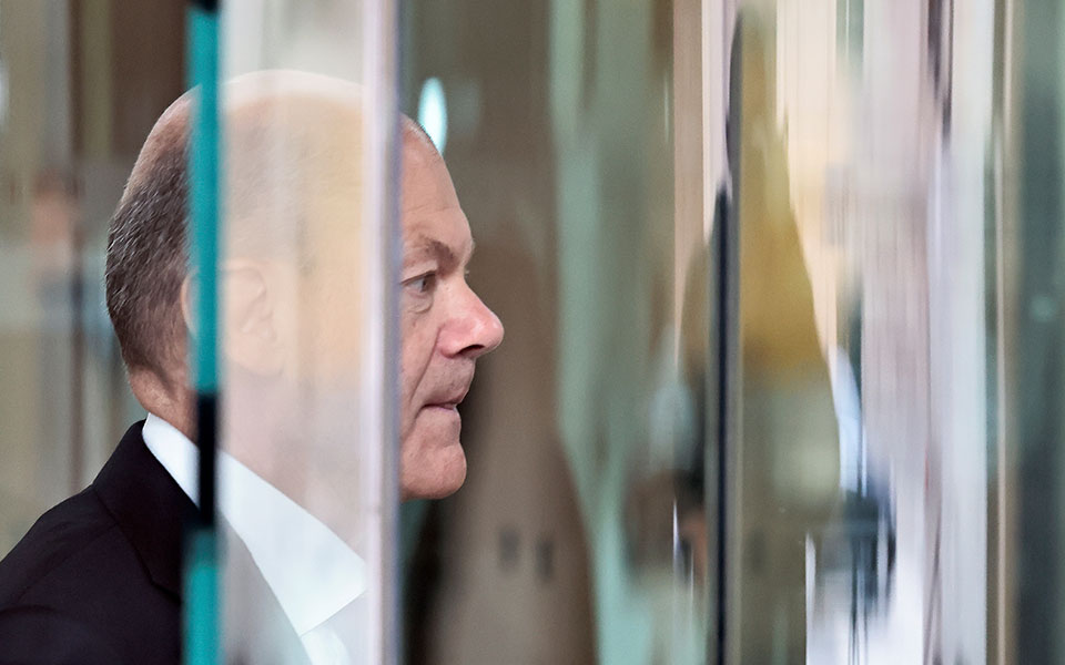 γερμανικές-εκλογές-συνδυάζοντας-τα-α-561517705