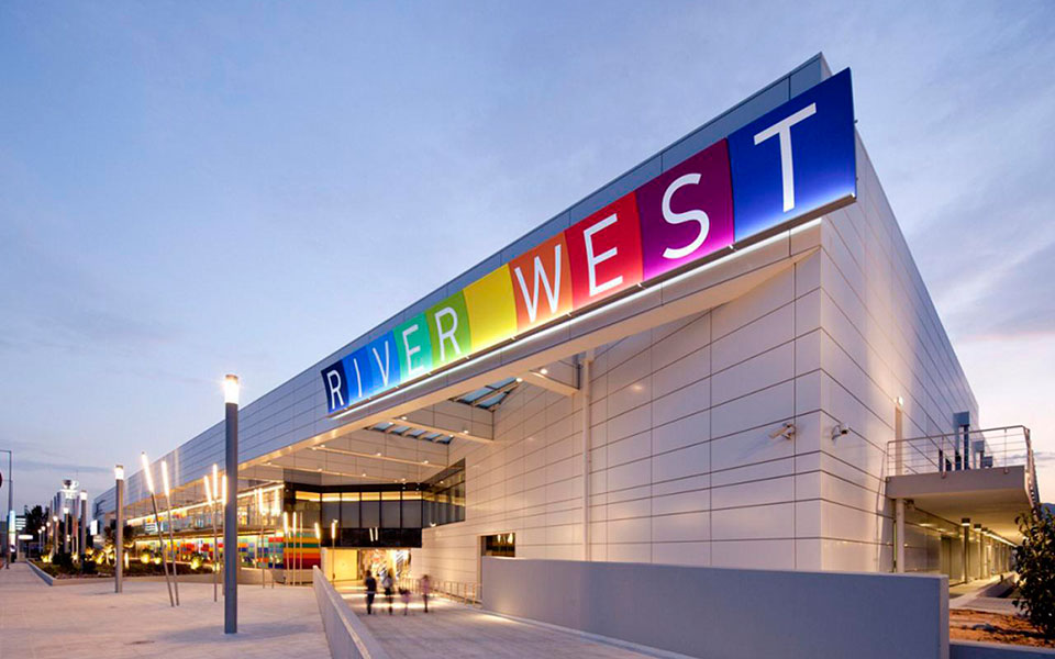 ακίνητα-3897-εκατ-διαθέτει-η-noval-561482083