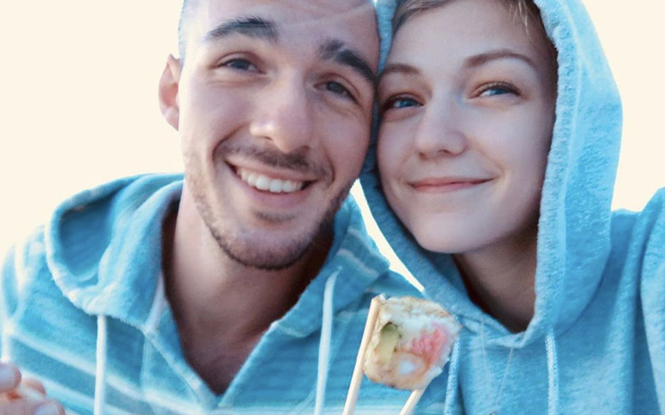 γκάμπι-πετίτο-σε-στραγγαλισμό-αποδίδ-561505186