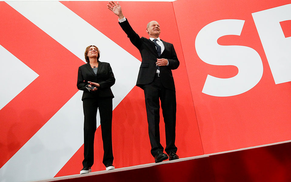 Γερμανικές εκλογές: Οριακό προβάδισμα SPD, ζυμώσεις για τον νέο κυβερνητικό συνασπισμό – Όλα τα σενάρια-1