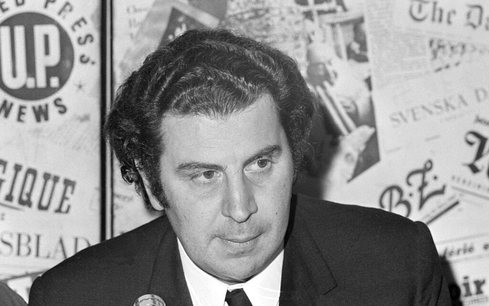 γ-νταλάρας-για-θάνατο-μίκη-θεοδωράκη-561484339