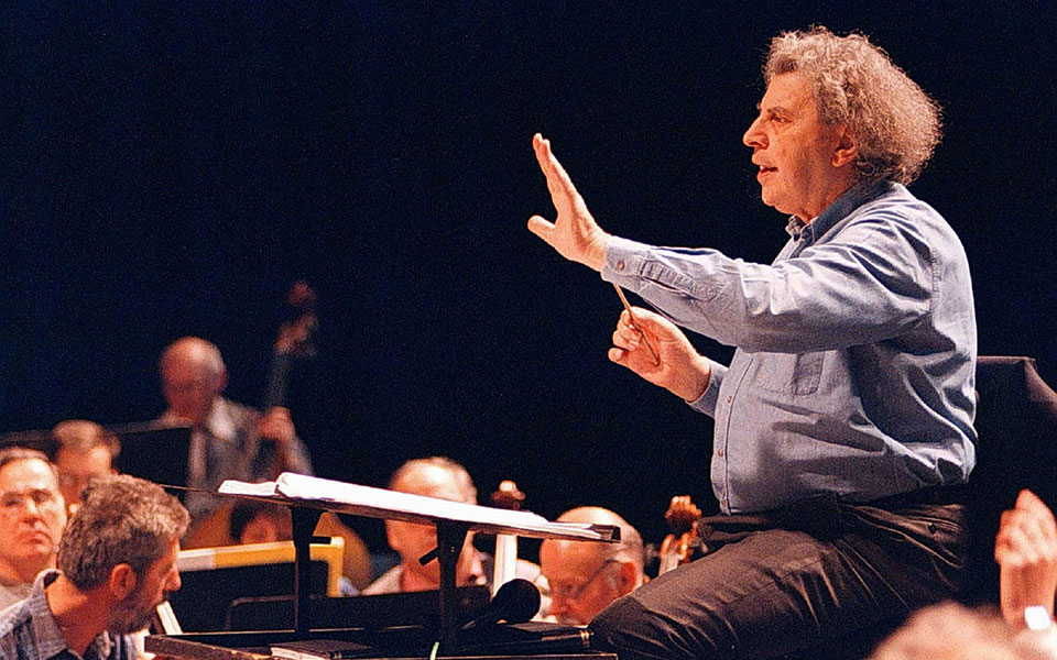 κινεζική-πρεσβεία-για-μίκη-θεοδωράκη-561484306