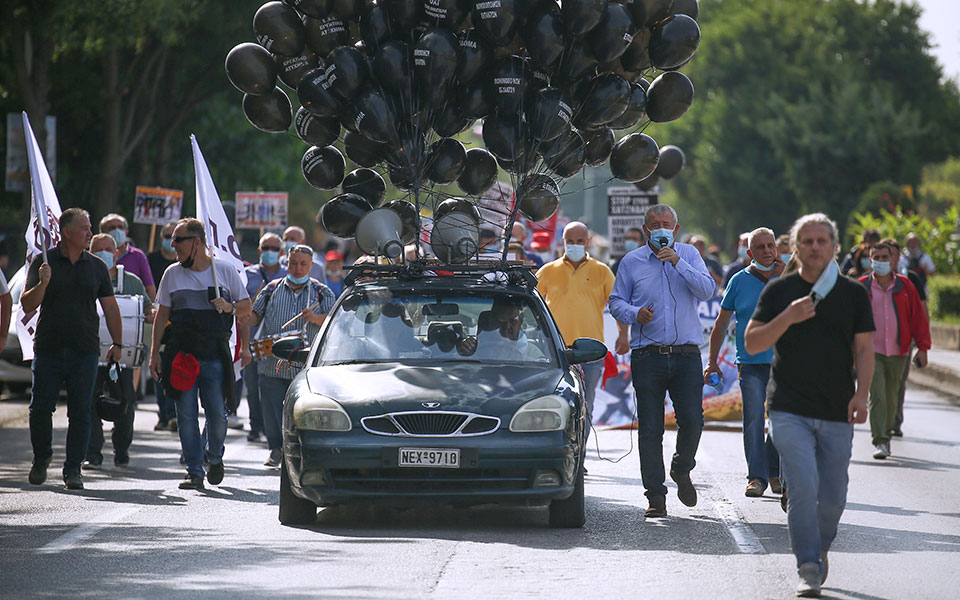 Θεσσαλονίκη: Πορεία υγειονομικών κατά του υποχρεωτικού εμβολιασμού-3