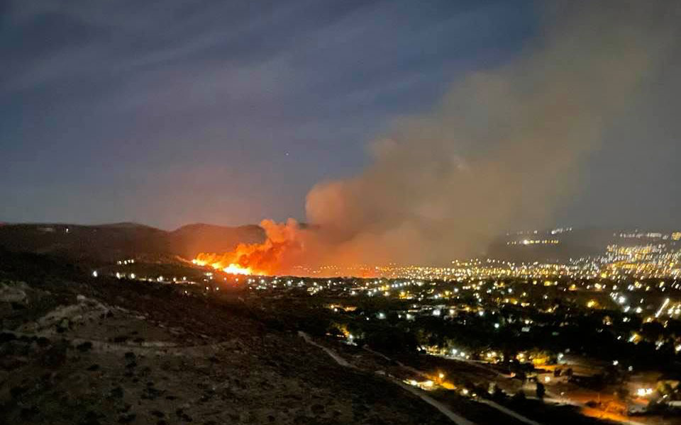φωτιά-στη-νέα-μάκρη-καλύτερη-η-εικόνα-561506122
