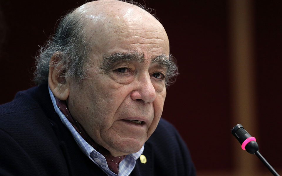 θανάσης-βαλτινός-στην-κ-δεν-έχω-υπογ-561494731