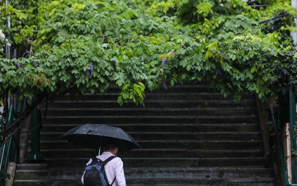 βροχερός-ο-καιρός-την-τετάρτη-πού-αν-561489772