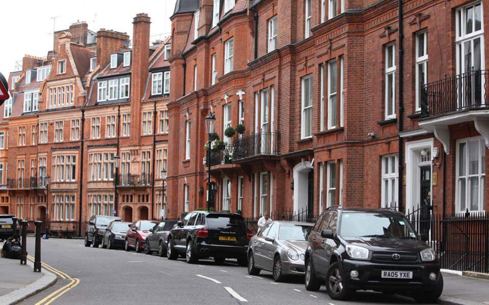 ισχυρή-ανάκαμψη-στη-βρετανία-μετά-το-σ-561492268