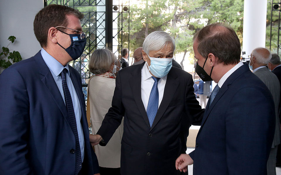 Εκδήλωση στο Ιδρυμα «Κωνσταντίνος Καραμανλής»: Μηνύματα προς Αγκυρα και Ε.Ε –  «Εθνική επιτυχία» η ελληνογαλλική συμφωνία-4