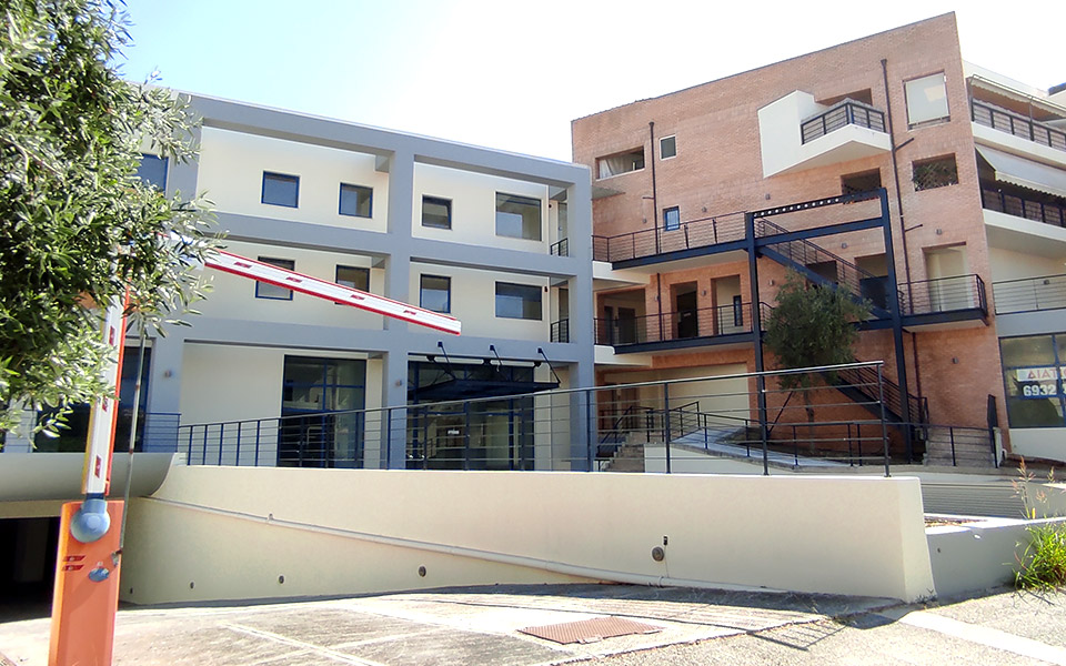 πώληση-μίσθωση-επαγγελματικού-κτιρ-561529930