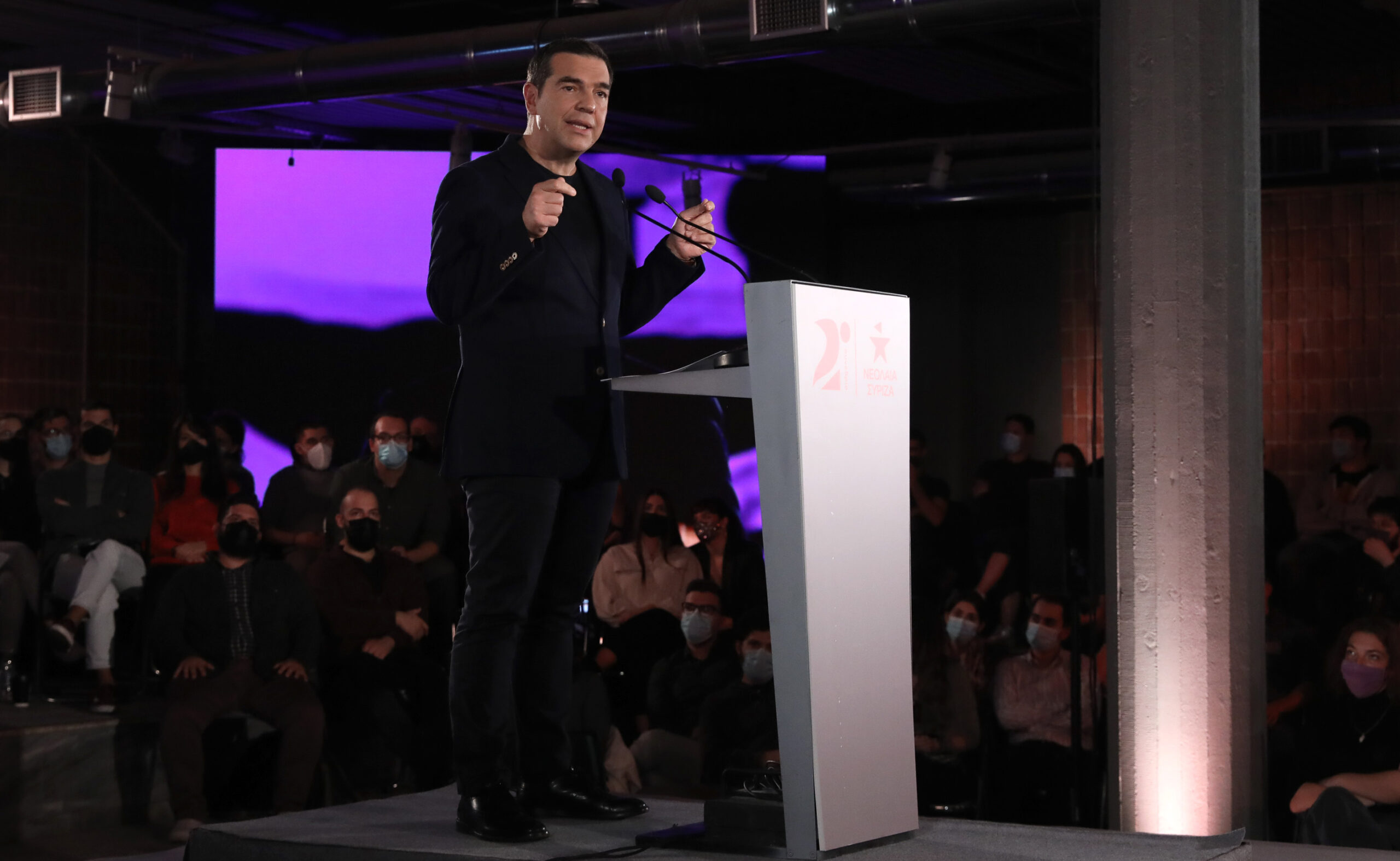 αλ-τσίπρας-το-μέλλον-των-νέων-κόβεται-561550789