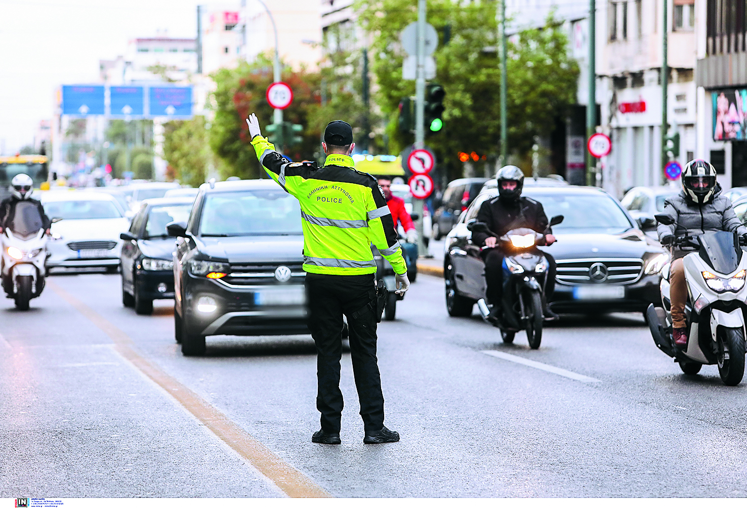 ο-δακτύλιος-επέστρεψε-η-κίνηση-παραμέ-561556846