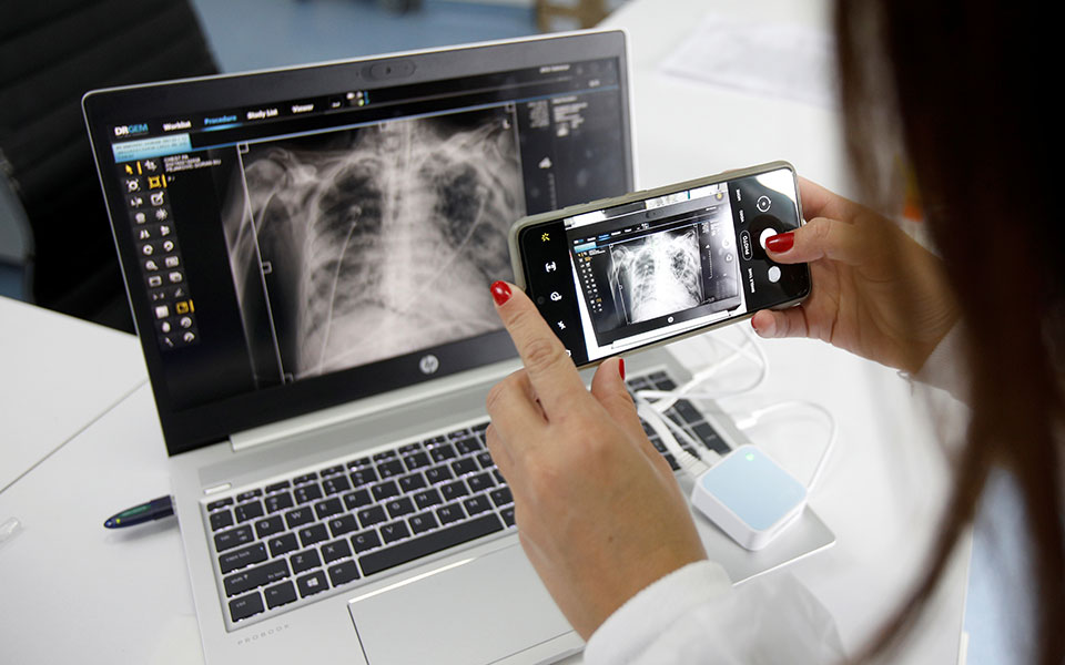 κορωνοϊός-2-601-κρούσματα-46-θάνατοι-347-διασω-561539398