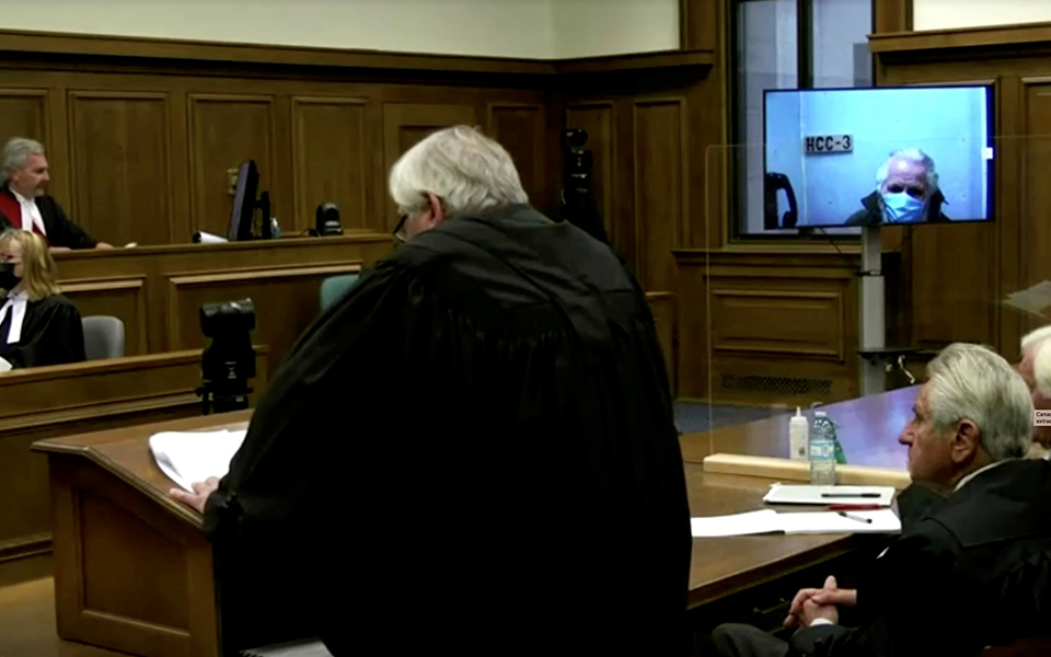 Πίτερ Νάιγκαρντ: Εκδίδεται στις ΗΠΑ ο μεγιστάνας της μόδας που κατηγορείται για δεκάδες βιασμούς-1