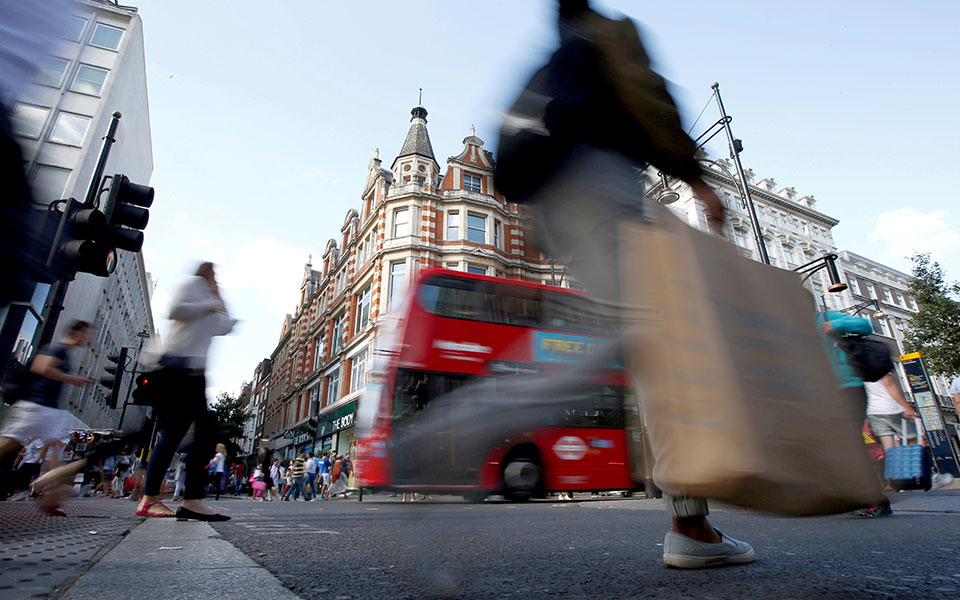 βρετανία-υψηλό-τριμήνου-στον-αριθμό-τ-561545809