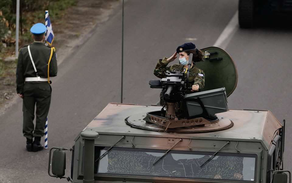 παρέλαση-28ης-οκτωβρίου-υποχρεωτική-η-μ-561552349