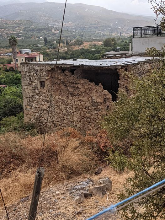 Σεισμός 6,3 Ρίχτερ στην Κρήτη: Κατέρρευσε εκκλησάκι στη Σητεία, ζημιές σε κτίρια-8