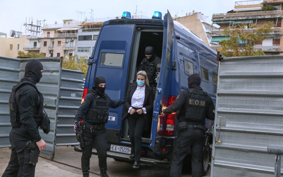 επίθεση-με-βιτριόλι-με-κυρίευσε-το-αί-561538897