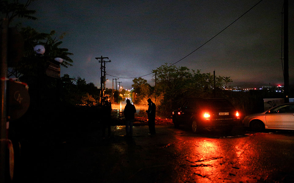 θεομηνία-με-75-εκατ-τόνους-νερού-επε-561543667