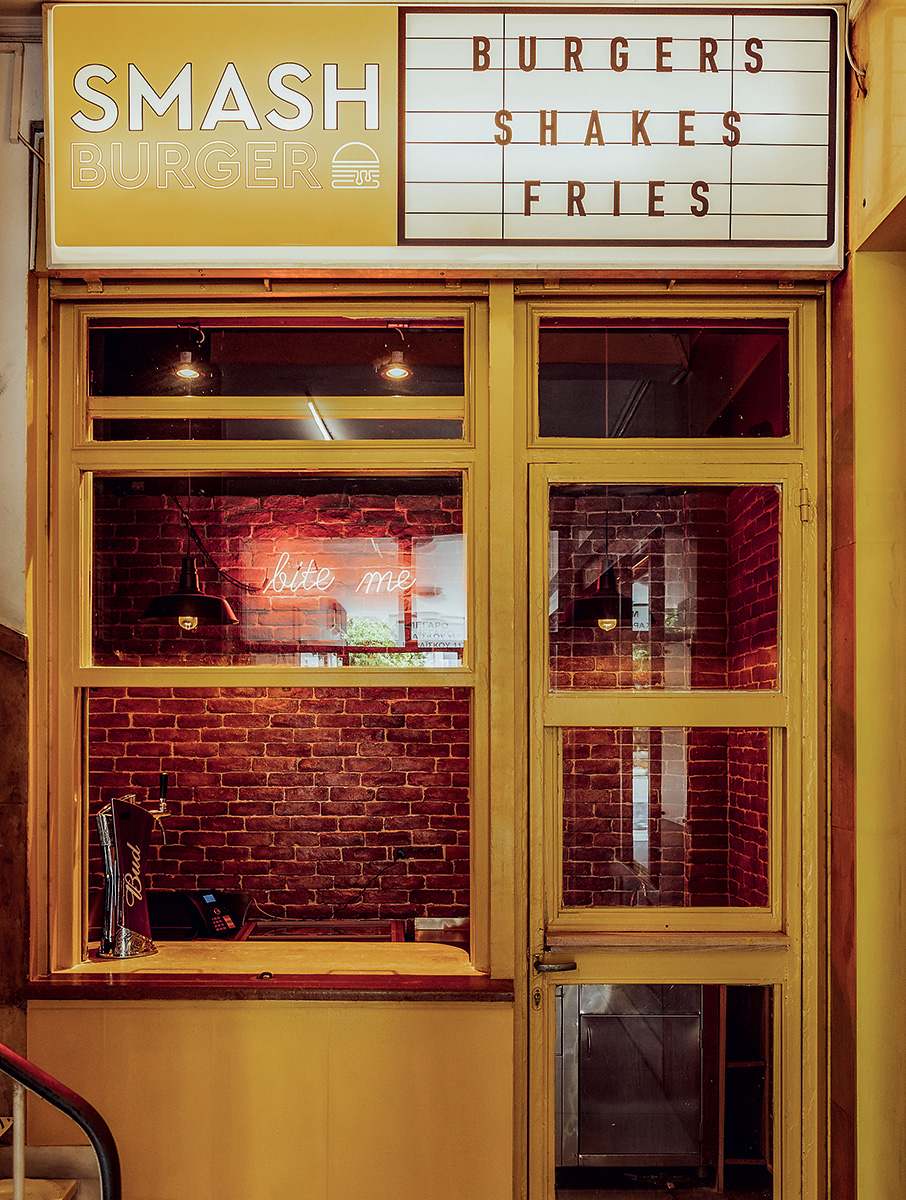 Τι τρώμε τώρα στον Πειραιά-5