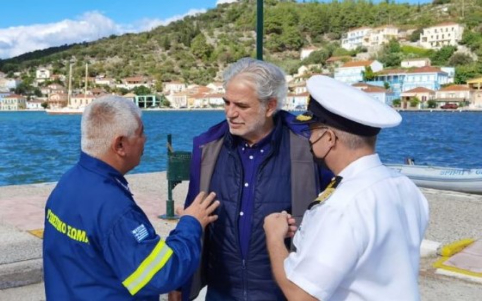 χρ-στυλιανίδης-αυτοψία-στην-πλημμυρι-561544204