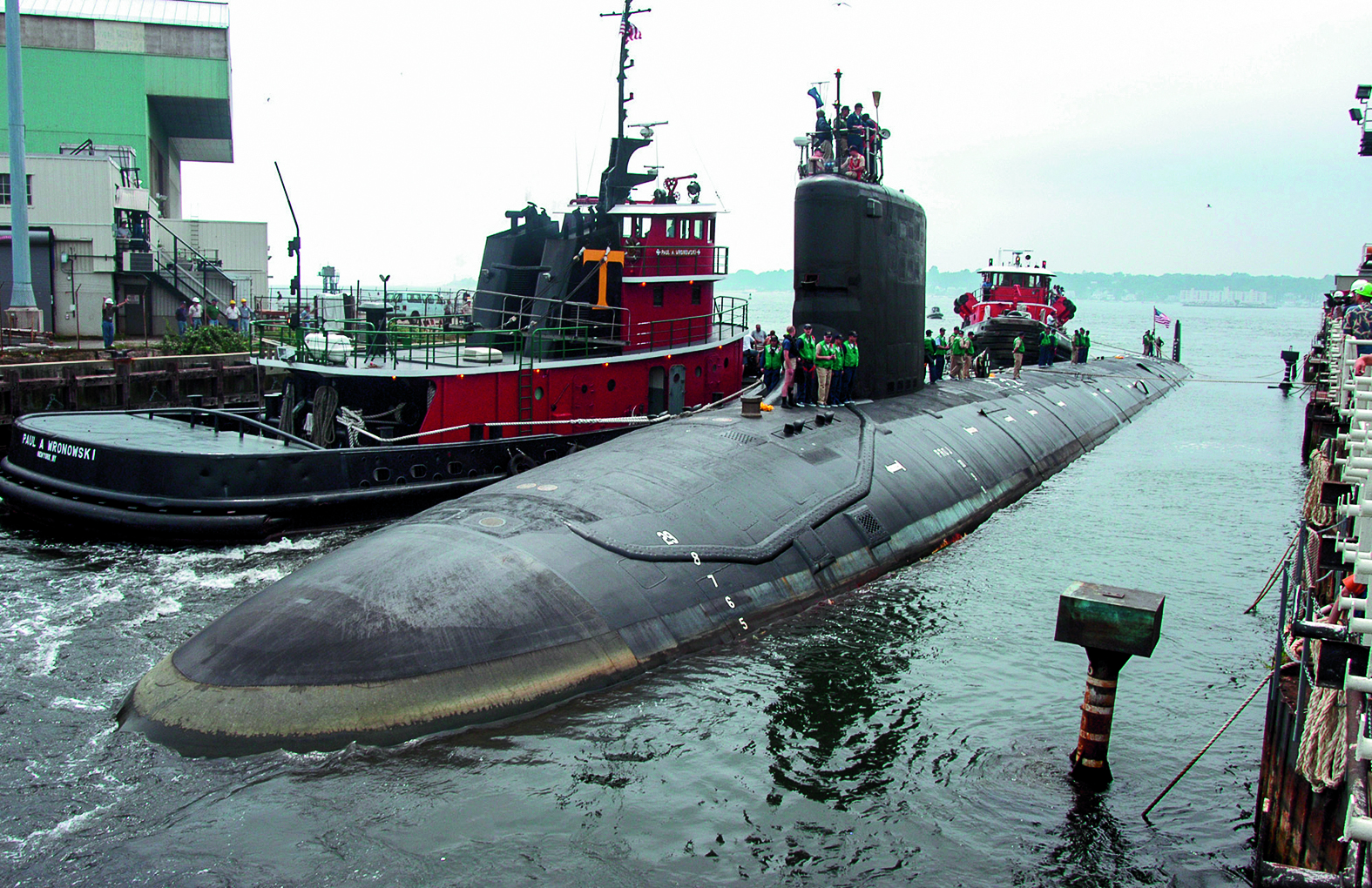 κρατικά-μυστικά-μέσα-σε-σάντουιτς-561534793