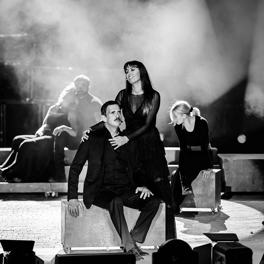 Μίκης Θεοδωράκης: «Όμορφη πόλη» (2ος χρόνος)-2