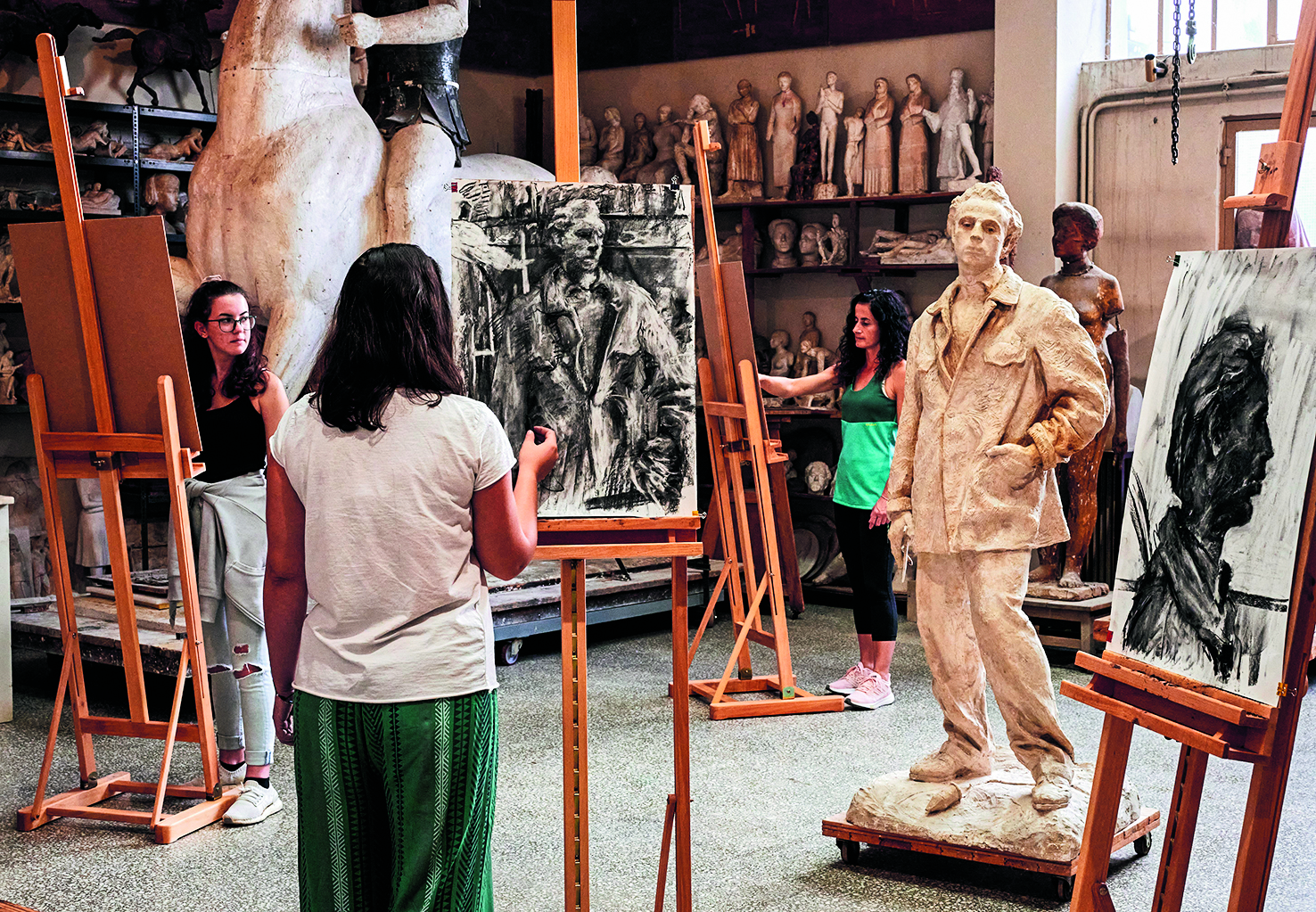 φυτώριο-νέων-καλλιτεχνών-από-τον-δάσ-561557050