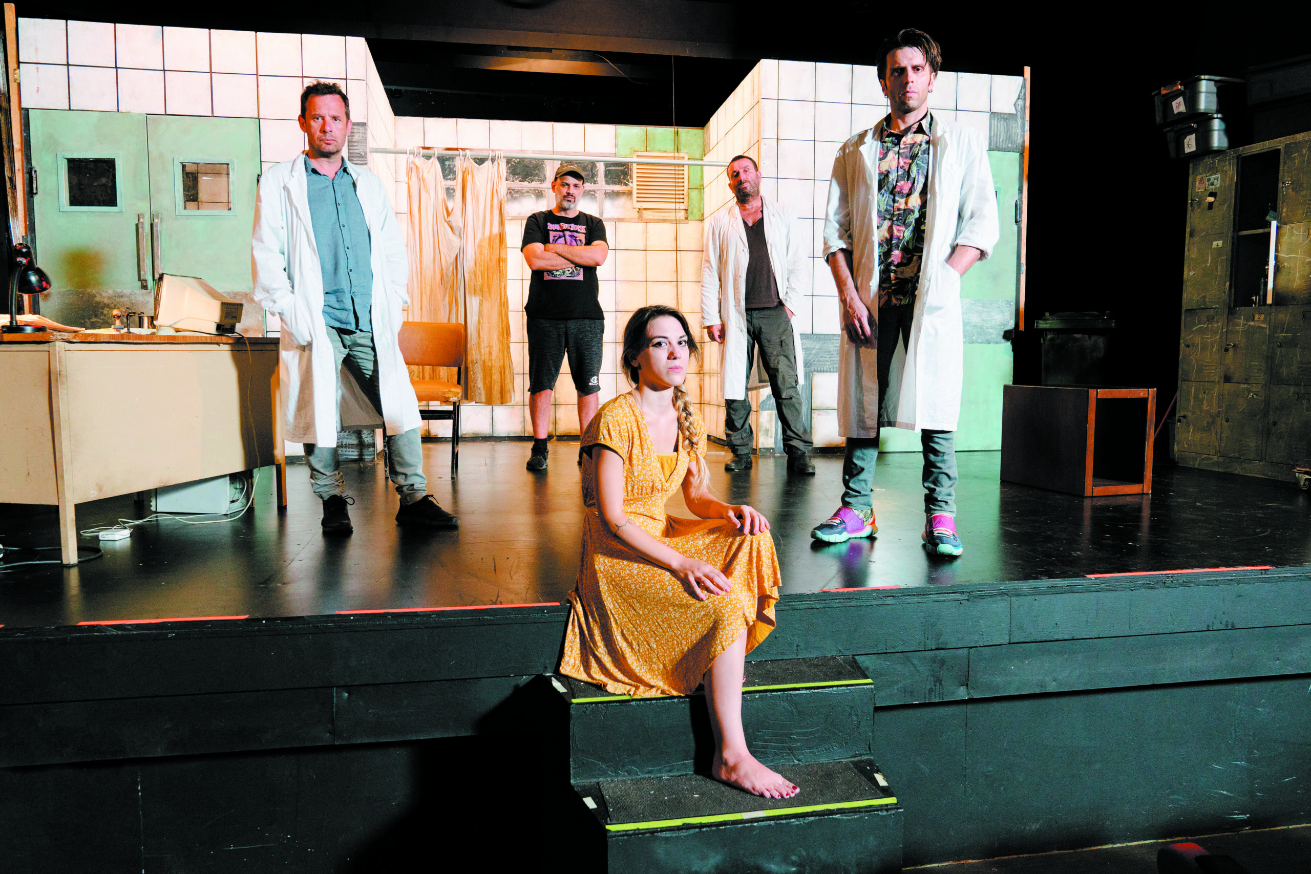 ηρωες-και-αντιήρωες-θύματα-και-θύτες-561525880