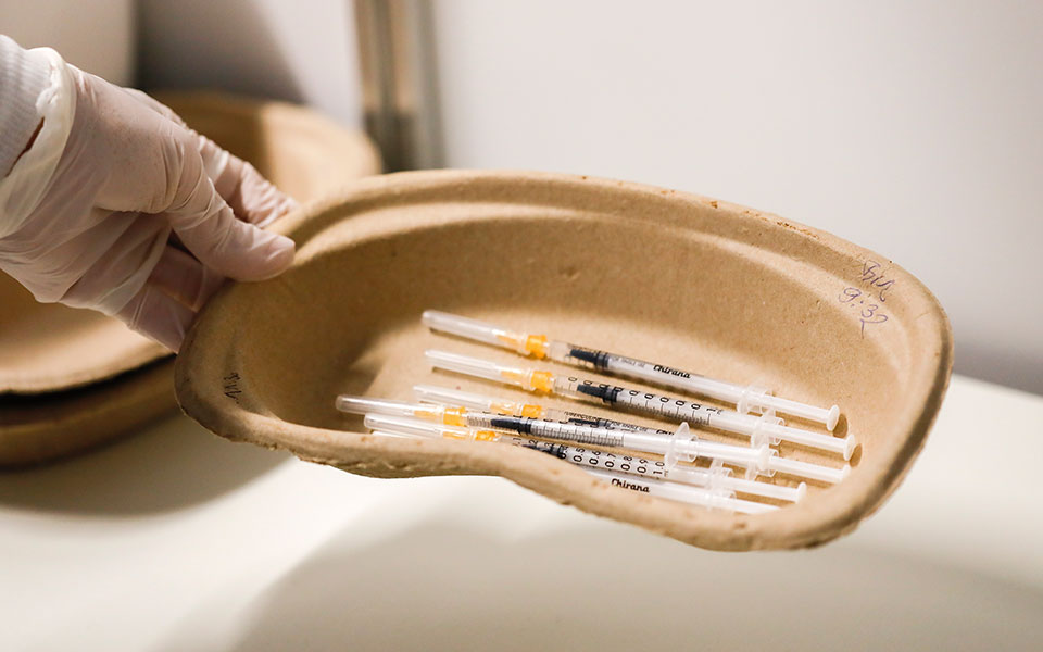 θεσσαλονίκη-εμβολιαστικό-κέντρο-στο-561537103