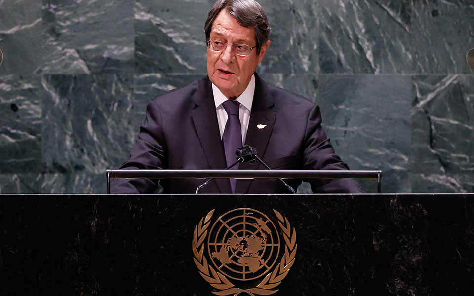 κύπρος-ο-αναστασιάδης-καταγγέλλει-σε-oh-561541621