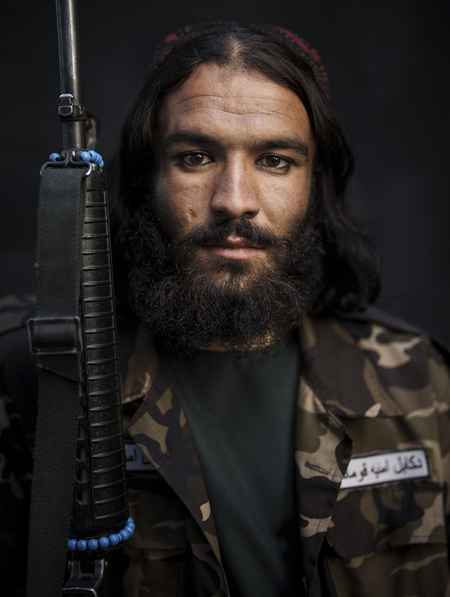 Τα σκοτεινά πορτρέτα των Ταλιμπάν-8