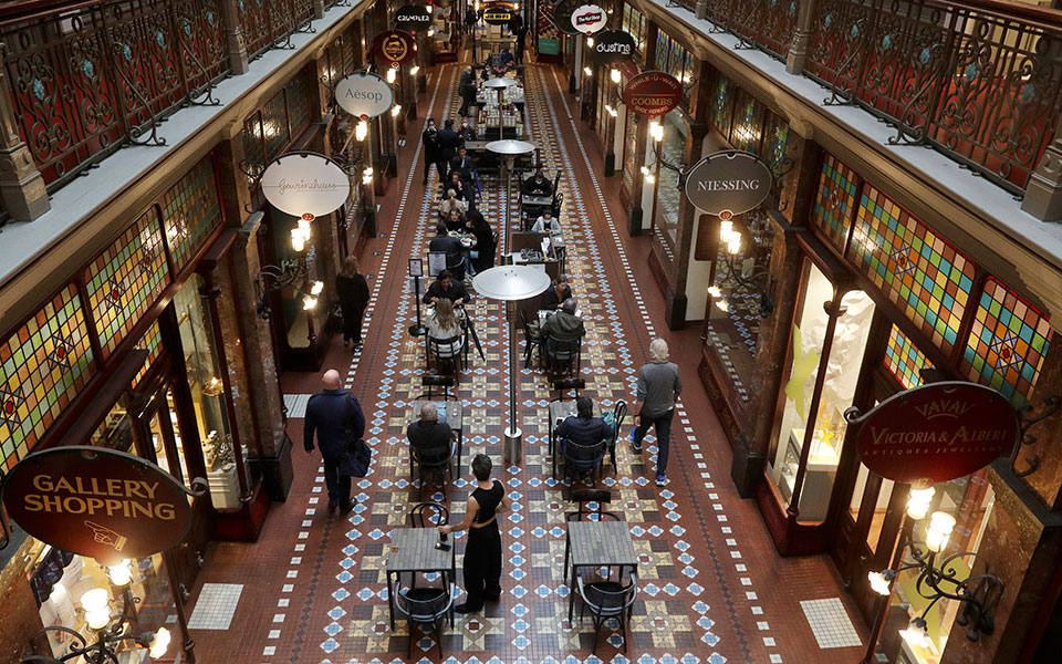 σίδνεϊ-ημέρα-ελευθερίας-με-άρση-του-l-561533410