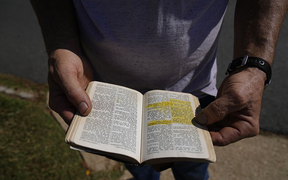Από το Τέξας στο Λος Αντζελες: Η απόδραση των γυναικών από τον μεσαιωνικό νόμο για τις αμβλώσεις-8