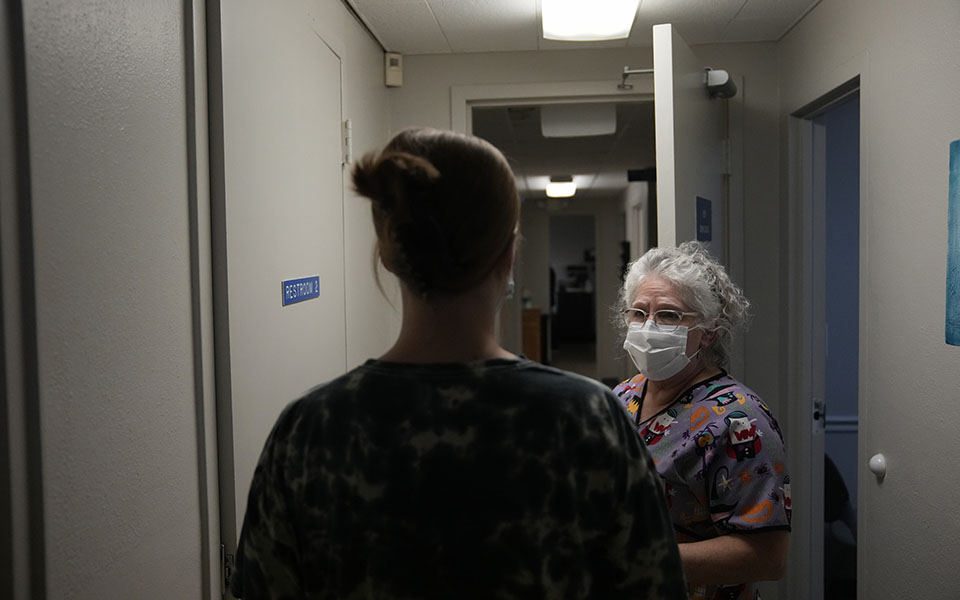 Από το Τέξας στο Λος Αντζελες: Η απόδραση των γυναικών από τον μεσαιωνικό νόμο για τις αμβλώσεις-5