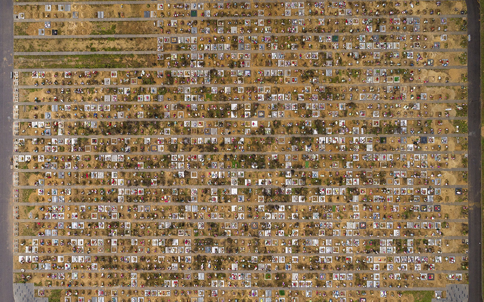 ρωσία-κορωνοϊός-μαύρο-ρεκόρ-με-40-251-κ-561564598