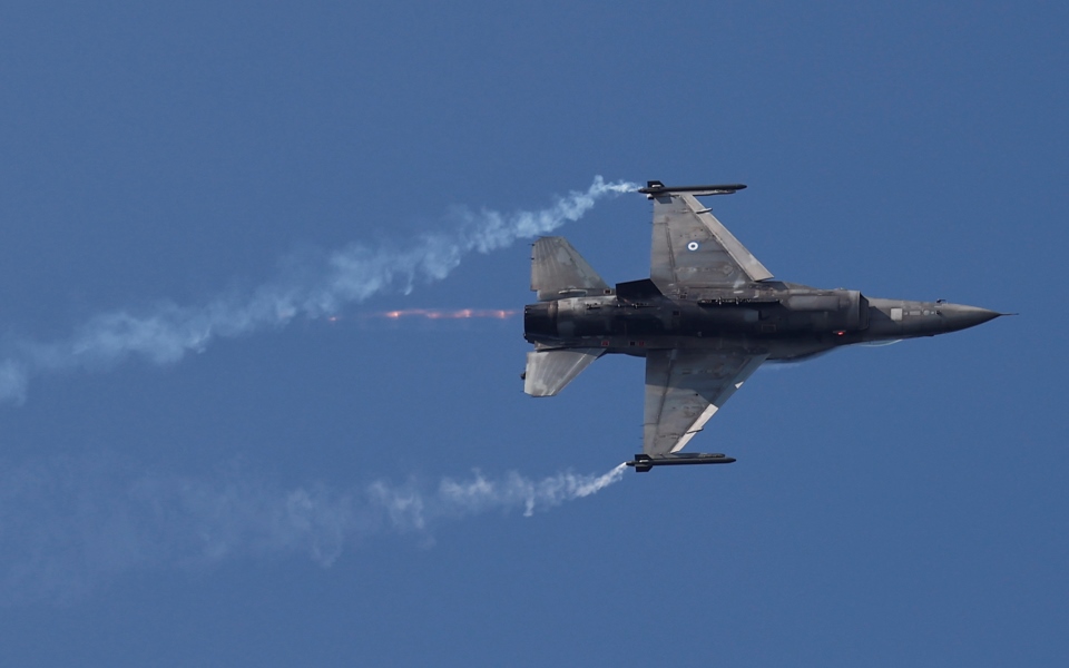 με-στίχους-παλαμά-η-αποφώνηση-της-παρέ-561561223