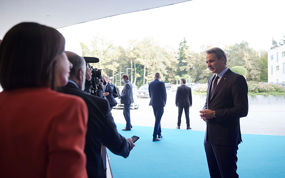 κυρ-μητσοτάκης-ωρα-για-καθαρές-δεσμεύ-561525445