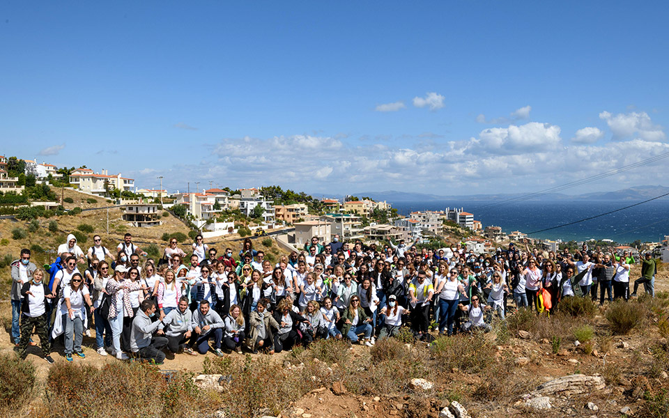 οι-εργαζόμενοι-της-loreal-hellas-ένωσαν-τις-δυν-561552244