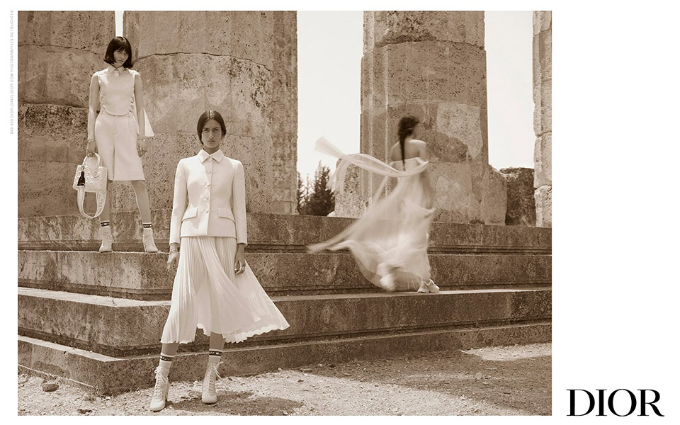 h-dior-cruise-2022-καμπάνια-ταξίδεψε-στο-ναό-του-δία-σ-561559192