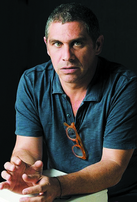 Παίρνοντας την Ακρόπολη προσωπικά· η νέα έκθεση του Γιώργου Χαδούλη στην γκαλερί Σκουφά-2