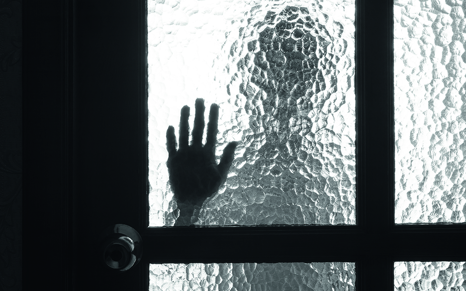 εκφάνσεις-της-απώλειας-της-απουσίας-561521290