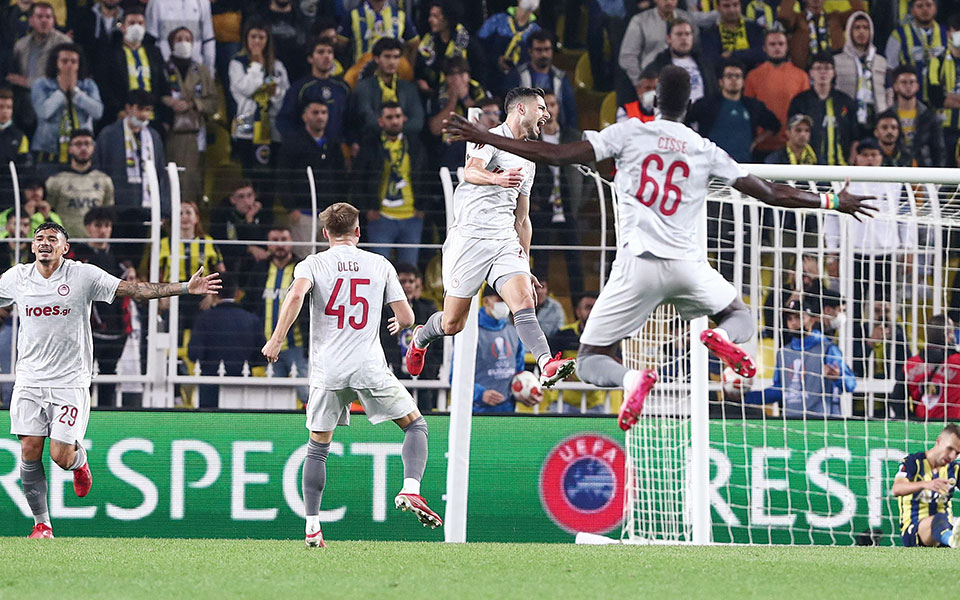 αφεντικό-ο-ολυμπιακός-561519802