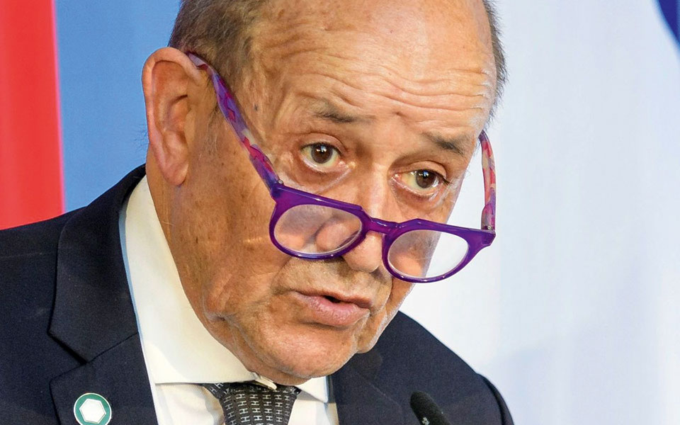 νέα-γαλλικά-πυρά-κατά-της-αυστραλίας-561519865