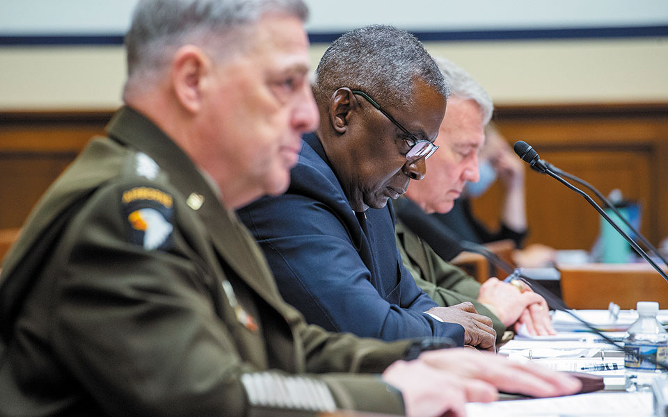 έντονη-κόντρα-για-το-αφγανιστάν-561519778